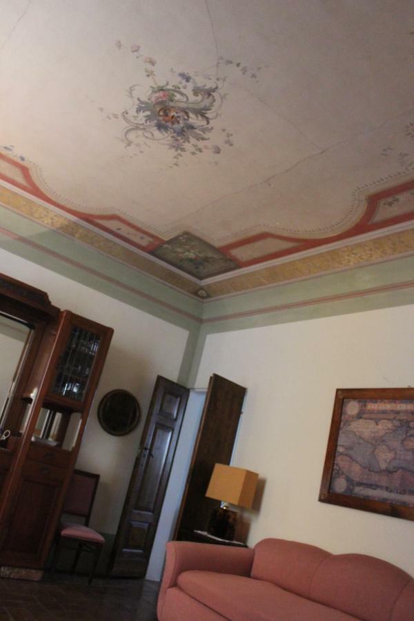 Residence Via Benamati カーリ エクステリア 写真