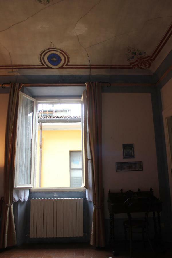 Residence Via Benamati カーリ エクステリア 写真